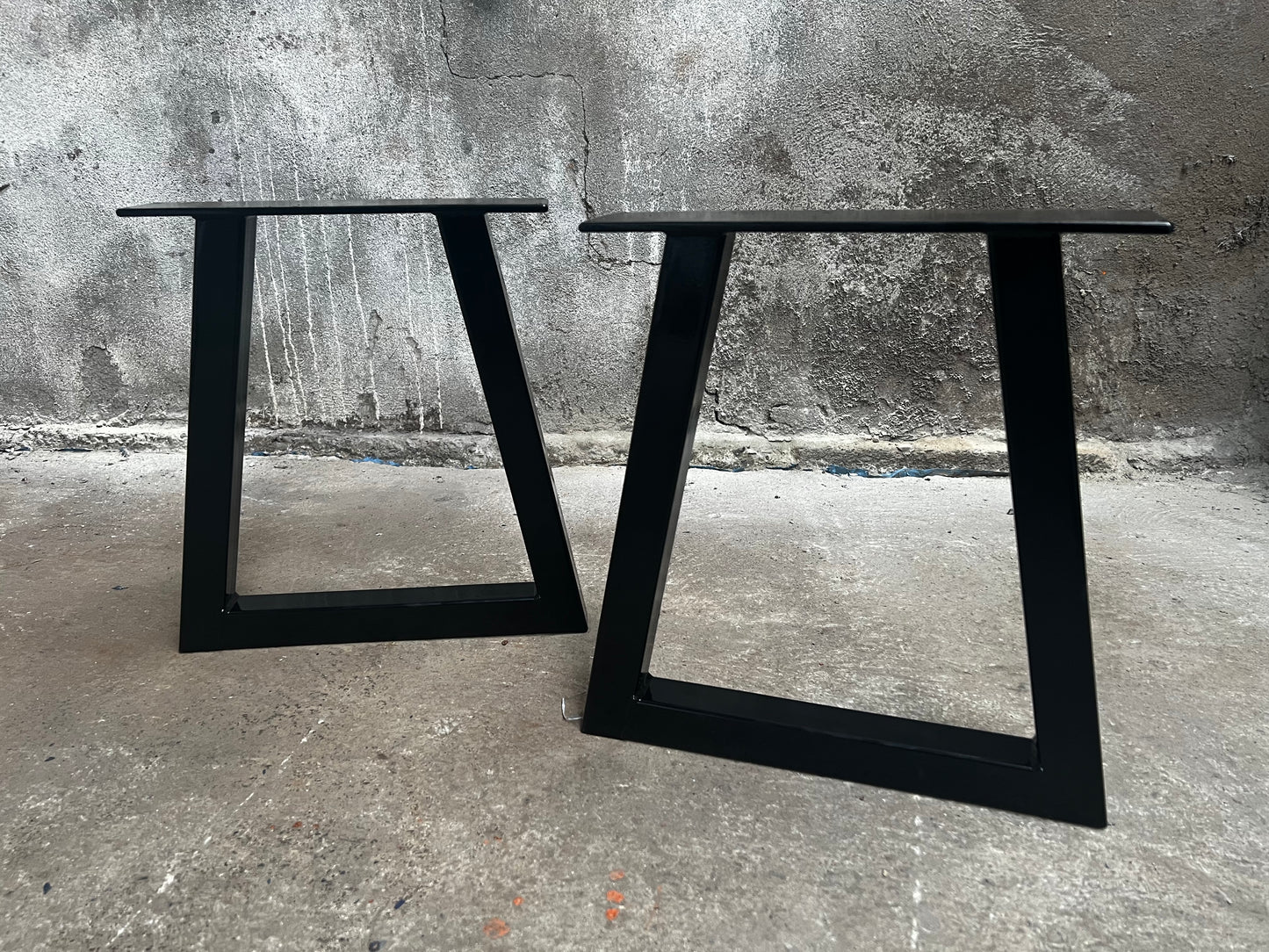 powder coated legs
