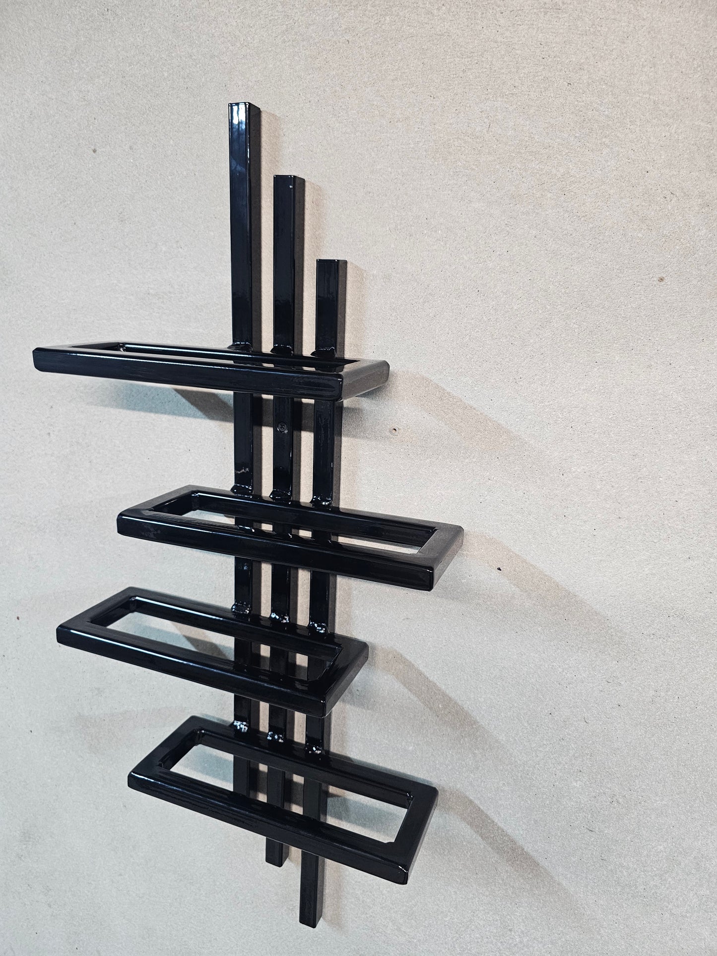 Black Elegant Hanging Metal Wine Rack