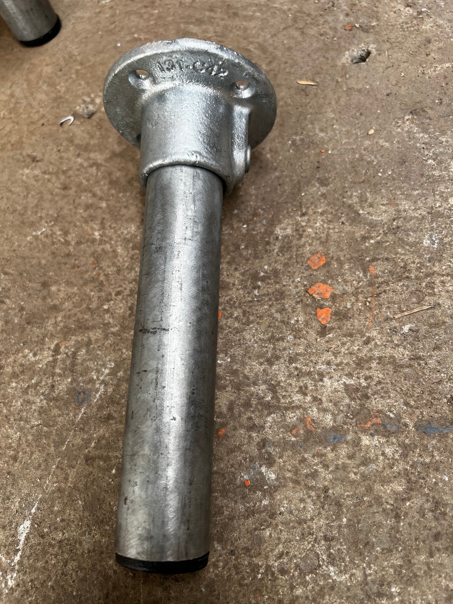 Single Galvanised leg