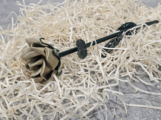 Metal Rose Gold